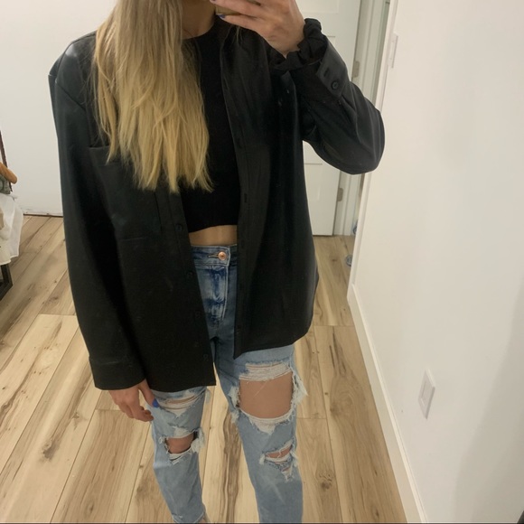 American eagle distressed mom jeans - Picture 4 of 8